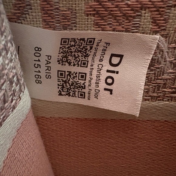 💫LARGE Dior💫 BOOK TOTE Pink Embroidery - Picture 4 of 7